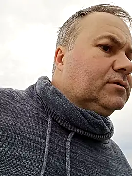 Pourleplasirs online show from 13, 11, 2025