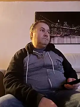 Pourleplasirs online show from 27, 2, 2025