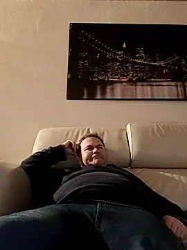 Pourleplasirs online show from 13, 2, 2025