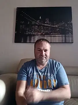 Pourleplasirs online show from 17, 11, 2025