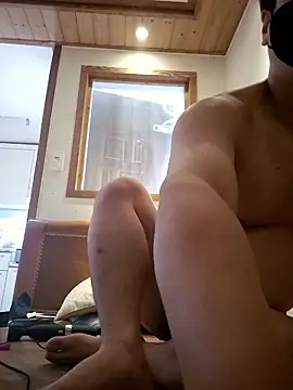 Tyyyggjju online show from 8, 11, 2025