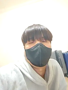 Tyyyggjju online show from 21, 10, 2025