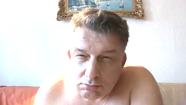 GrandpasDadBulg online show from 28, 1, 2025