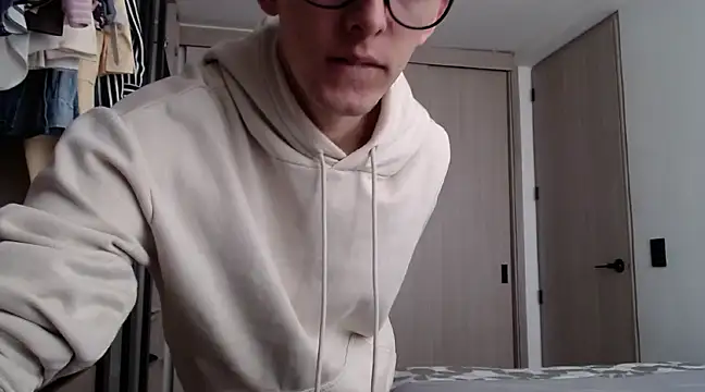 miketwink online show from 18, 3, 2025