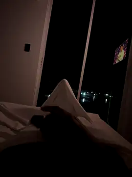 Snapshot of jhonnes_ chatting on 26, 10, 2025 jhonnes online show from 26, 10, 2025