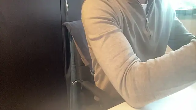 bullyboyy online show from 6, 10, 2025