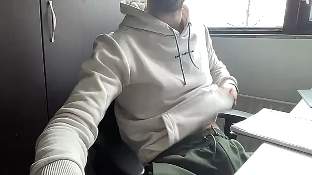 bullyboyy online show from 14, 3, 2025