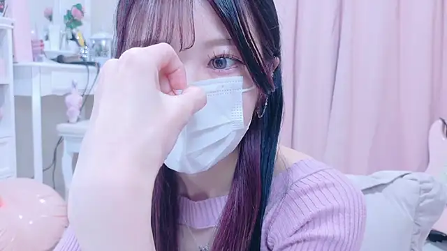 Megu-mimi online show from 6, 11, 2025