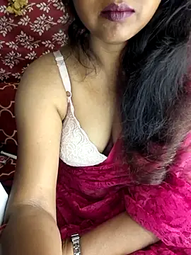 Cute Jiyaa online show from 7, 5, 2026