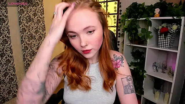 Snapshot of Maya_Light chatting on 1, 3, 2025 Maya Light online show from 1, 3, 2025