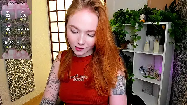 Snapshot of Maya_Light chatting on 24, 2, 2025 Maya Light online show from 24, 2, 2025