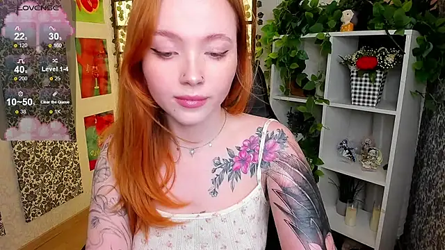 Snapshot of Maya_Light chatting on 5, 3, 2025 Maya Light online show from 5, 3, 2025