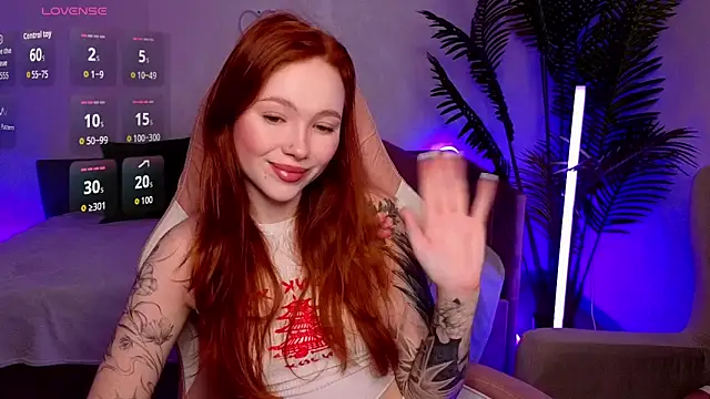 Maya Light online show from 25, 2, 2026