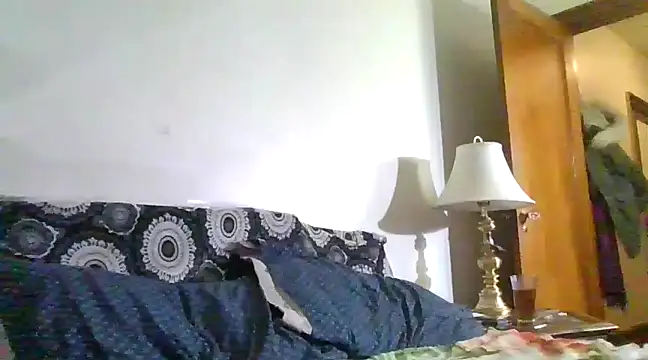 Bobbie0308 online show from 16, 2, 2025