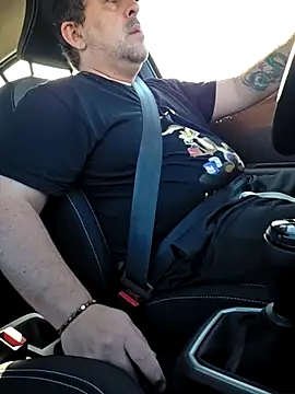 Usame como quieras online show from 13, 3, 2026