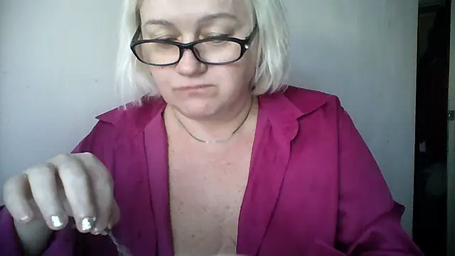 Snapshot of Mayya4321 chatting on 29, 10, 2025 Mayya4321 online show from 29, 10, 2025