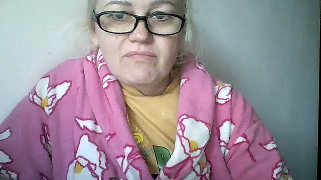 Snapshot of Mayya4321 chatting on 26, 10, 2025 Mayya4321 online show from 26, 10, 2025