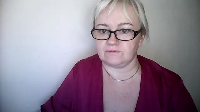 Snapshot of Mayya4321 chatting on 4, 10, 2025 Mayya4321 online show from 4, 10, 2025