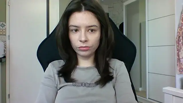 LariceSexy online show from 16, 12, 2025