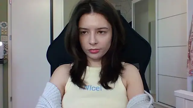 LariceSexy online show from 14, 12, 2025