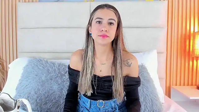 Ariana greenblat online show from 18, 4, 2026