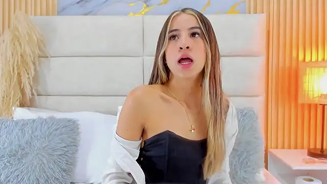 Ariana greenblat online show from 26, 3, 2026