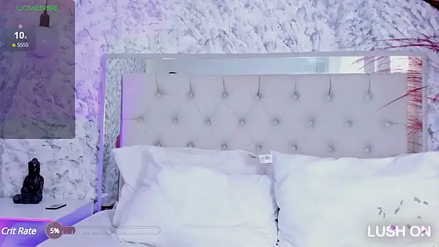 Ariana greenblat online show from 10, 3, 2025