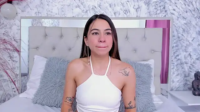 Ariana greenblat online show from 28, 11, 2025