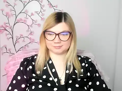 Lola moree online show from 25, 3, 2026