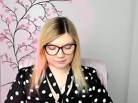 Lola moree online show from 9, 1, 2026