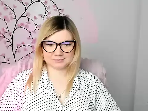 Lola moree online show from 12, 1, 2026