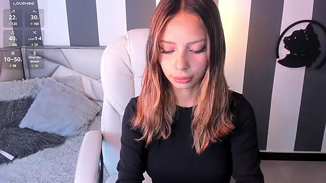 Salome  evans online show from 24, 2, 2025