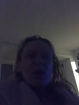 Snapshot of blondey206 chatting on 11, 3, 2025 blondey206 online show from 11, 3, 2025