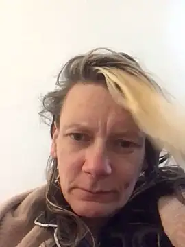 Snapshot of blondey206 chatting on 12, 3, 2026 blondey206 online show from 12, 3, 2026