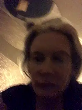 Snapshot of blondey206 chatting on 8, 1, 2026 blondey206 online show from 8, 1, 2026