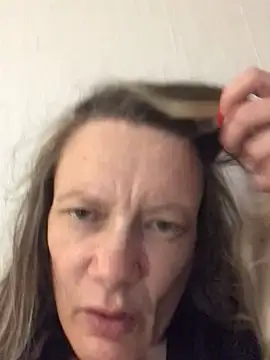 Snapshot of blondey206 chatting on 15, 4, 2026 blondey206 online show from 15, 4, 2026