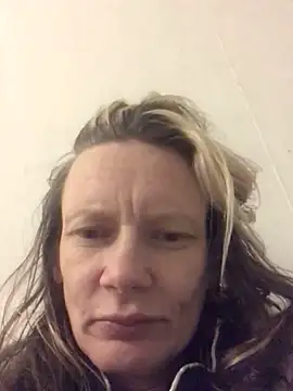 Snapshot of blondey206 chatting on 11, 3, 2026 blondey206 online show from 11, 3, 2026