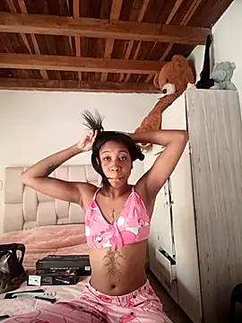 Zaira Rose  online show from 12, 4, 2026