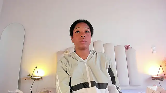 Zaira Rose  online show from 14, 1, 2026