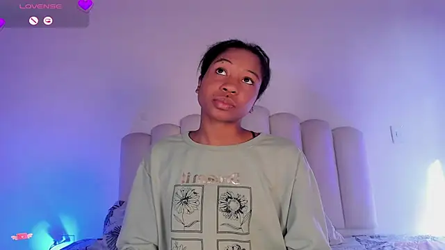 Zaira Rose  online show from 23, 9, 2025