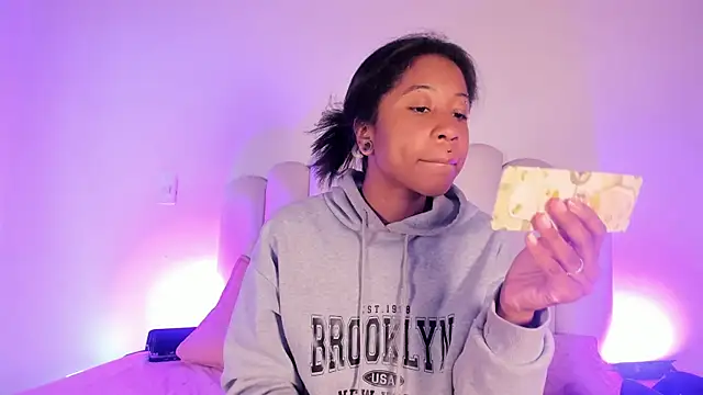 Zaira Rose  online show from 15, 11, 2025