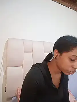 Zaira Rose  online show from 28, 5, 2026