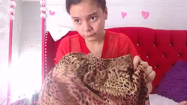 Ariasmithog online show from 2, 12, 2025