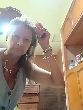 MaryLunna online show from 17, 2, 2025