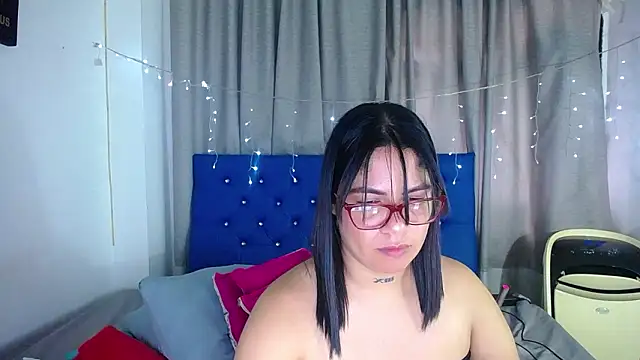 hornny cougar online show from 12, 3, 2026