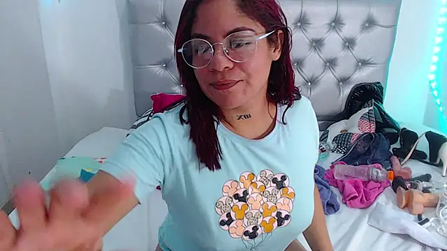 hornny cougar online show from 18, 3, 2025