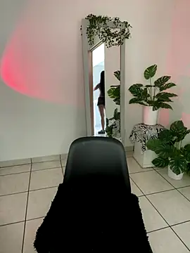 meli ortiz  online show from 21, 11, 2025