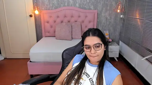 Hadley  online show from 8, 3, 2025