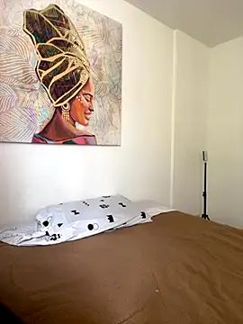 eileensophi online show from 25, 10, 2025