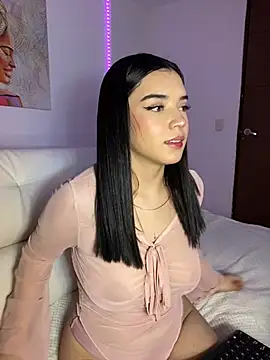 eileensophi online show from 9, 3, 2025